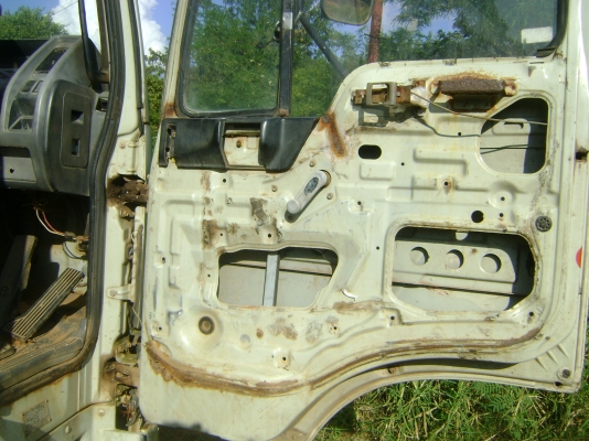 HINO  FM 1M  2เพลา  220 แรง   ราคา  900,000  บาท