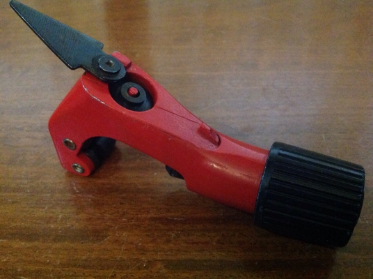 ขายคัตเตอร์ตัดท่อขนาด 1/8"-1 1/8"