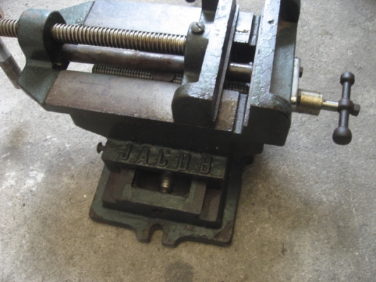 ปากกามิลลิ่งหรือปากกาเเท่นกลึง JACOB