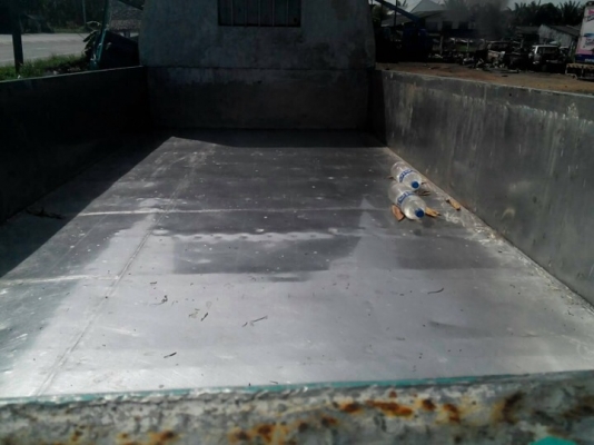 รถโตโยต้า  6  ล้อ 135 แรงม้า. ปี 48  สนใจติดต่อ  081 - 6079515