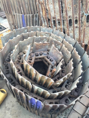 โซ่พร้อมใบแทรค PC120-5 เชคนอกญี่ปุ่น ใบยาว 50 ซม. ถอดจากรถนอกญี่ปุ่นไม่เคยใช้งานในไทย โซ่เต็ม บู๊ทกลมดิ๊ก สวยงามๆ เอาไปใส่ทำงานได้เป็นปีๆ ราคา คู่ละ 90,000 บาท โซ่พร้อมใบแทรค PC120-5 เชคนอกญี่ปุ่น ใบยาว 50 ซม. ถอดจากรถนอกญี่ปุ่นไม่เคยใช้งานในไทย โซ่เต็ม บู๊ทกลมดิ๊ก สวยงามๆ เอาไปใส่ทำงานได้เป็นปีๆ ราคา คู่ละ 90,000 บาท