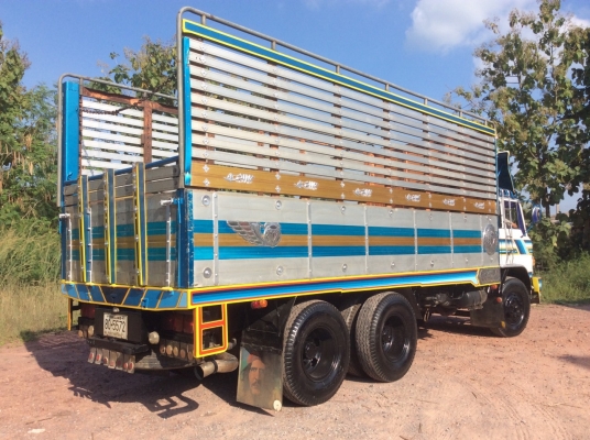 HINO FM187 (F18แท้ )เครื่อง 185 โบ เบรคจิ๊ฟฟี่ พวงมาลัยพาว์เวอร์ แอร์ ยางเพิ่งเปลี่ยนมาใหม่10เส้น รถเดิมๆ ขาย 680,000 บาท