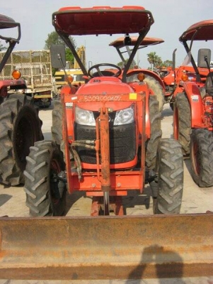 L3608พร้อมใบมีดและผาน