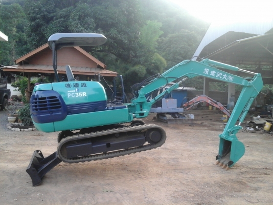 ขายรถขุด ด่วนลดกระหน่ำช่วงโปรโมชั่นต้อนรับปีใหม่KOMATSU PC 35Rรุ่น8(FROM.JAPAN)เก่านอกแท้ญี่ปุ่นมีเอกสารแจ้งจำหน่ายอินวอยพร้อมจด