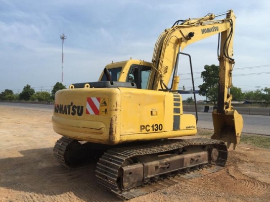 ขายรถแบคโฮ KOMATSU PC130-6 ระบบไฟฟ้าเต็ม ปี 2002 บูมยาวพิเศษ ใบแทร็ค 60 สภาพสวยมาก รถนอกนำเข้า มีVDOครับ ขายรถแบคโฮ KOMATSU PC130-6 ระบบไฟฟ้าเต็ม ปี 2002 บูมยาวพิเศษ ใบแทร็ค 60 สภาพสวยมาก รถนอกนำเข้า มีVDOครับ