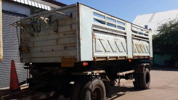 ขายดั้มFM3M พ่วงแม่-ลูก แม่3Mแท้เครื่องจีน320แรง ลูก2คานกระบะดั้มสามมิตร ติดแก๊สNGV พ.เพาเวอร์ ทิฟฟี่ เครื่องดี คัชซีสวย เอกสารพร้อมโอน ราคา980,000  สนใจโทร090-8588220คุณนะ  ID:narong498 หรือ www.truck.in.th/498 หรือfb:ณรงค์ ซื้อขายรถมือสอง(เว็บไซต์ส่วนตั