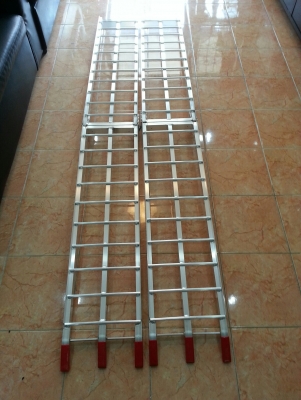 ขาย บันได ATV รถบิกไบค์ มอเตอร์ไซต์ต่างๆ  ขายอันละ  2800-