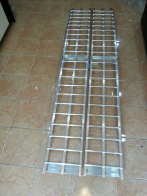 ขาย บันได ATV รถบิกไบค์ มอเตอร์ไซต์ต่างๆ  ขายอันละ  2800-