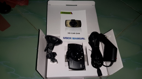 ขอขายกล้องติดรถยนต์ gs 9000