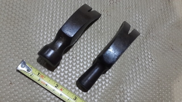 หัวค้อน ขนาดเล็กๆ เหล็กเสียงดังกังวาล