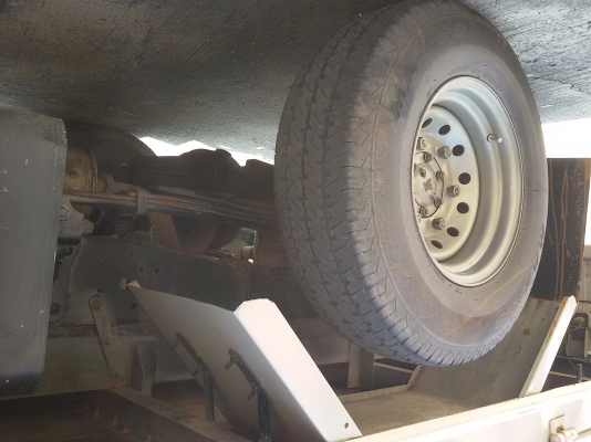ขาย Isuzu NKR 4ล้อไม่ติดเวลา ป้ายเล็ก