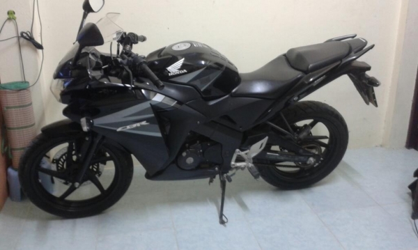 ขาย CBR150i สีดำ เดิม สวยๆใช้น้อยมาก