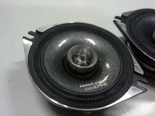 ลำโพง 4 นิ้ว Alpine DDLinear DLS-108X แกนร่วมสองทาง ลำโพง 4 นิ้ว Alpine DDLinear DLS-108X แกนร่วมสองทาง