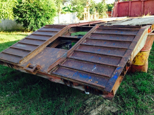 ขายพื้นเรียบท้ายลาด แข็งแรง ไม่ผุ ขึ้นแบ็คโฮ 200 สบายๆ ขายพื้นเรียบท้ายลาด แข็งแรง ไม่ผุ ขึ้นแบ็คโฮ 200 สบายๆ