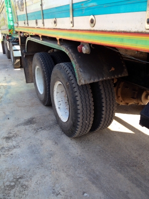 ขายสิบล้อร็อคกี้240เเรงนางฟ้าเเท้