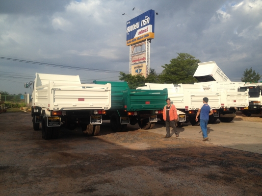 ลดกระหน่ำราคาไม่แพง สวยๆทุกคัน HINO MEGA เครื่อง 185-210 สวยๆเหมือนใหม่ป้ายแดง ราคาไม่แพงพร้อมรับประกัน กระบะดั้มพ์ดินยาว 3.80 เมตร กว้าง 2.20 เมตร สูง 80 ซม กระบอกดั้มพ์ 4 ตัน ราคาถูกๆต้อนรับปีใหม่ โทรหาวิได้เลยค่ะ โทร.085-3034416 091-8790642 ลดกระหน่ำราคาไม่แพง สวยๆทุกคัน HINO MEGA เครื่อง 185-210 สวยๆเหมือนใหม่ป้ายแดง ราคาไม่แพงพร้อมรับประกัน กระบะดั้มพ์ดินยาว 3.80 เมตร กว้าง 2.20 เมตร สูง 80 ซม กระบอกดั้มพ์ 4 ตัน ราคาถูกๆต้อนรับปีใหม่ โทรหาวิได้เลยค่ะ โทร.085-3034416 091-8790642