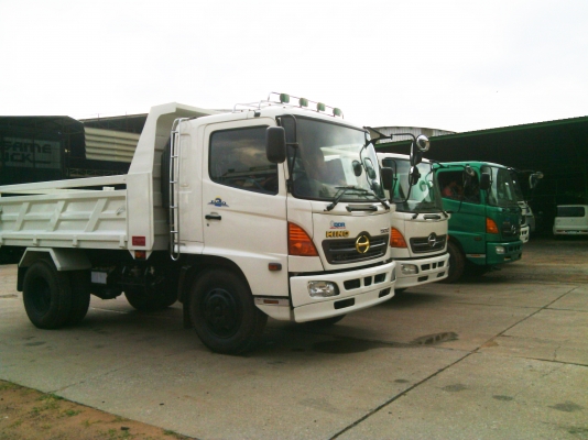 ลดกระหน่ำราคาไม่แพง สวยๆทุกคัน HINO MEGA เครื่อง 185-210 สวยๆเหมือนใหม่ป้ายแดง ราคาไม่แพงพร้อมรับประกัน กระบะดั้มพ์ดินยาว 3.80 เมตร กว้าง 2.20 เมตร สูง 80 ซม กระบอกดั้มพ์ 4 ตัน ราคาถูกๆต้อนรับปีใหม่ โทรหาวิได้เลยค่ะ โทร.085-3034416 091-8790642 ลดกระหน่ำราคาไม่แพง สวยๆทุกคัน HINO MEGA เครื่อง 185-210 สวยๆเหมือนใหม่ป้ายแดง ราคาไม่แพงพร้อมรับประกัน กระบะดั้มพ์ดินยาว 3.80 เมตร กว้าง 2.20 เมตร สูง 80 ซม กระบอกดั้มพ์ 4 ตัน ราคาถูกๆต้อนรับปีใหม่ โทรหาวิได้เลยค่ะ โทร.085-3034416 091-8790642