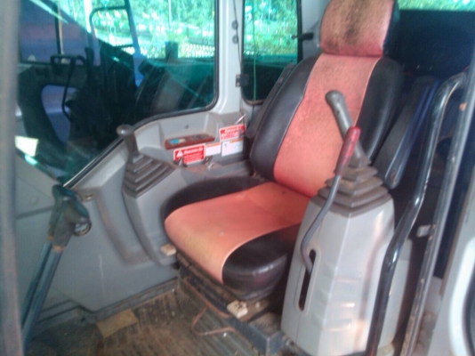 KOBELCO SK200-6 ราคา1,850,000 สนใจโทร0895770265