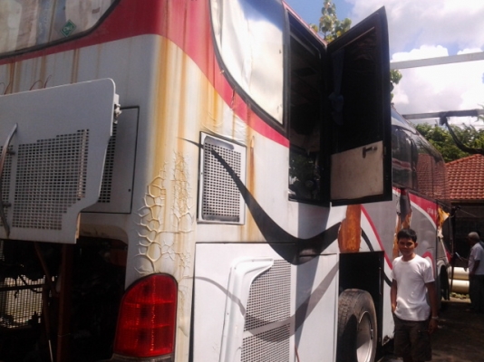 ขายรถบัส แอร์ ถุงลมเครื่องท้าย ตามสภาพ รถบริษัท ถูกๆ 190000 ขายรถบัส แอร์ ถุงลมเครื่องท้าย ตามสภาพ รถบริษัท ถูกๆ 190000