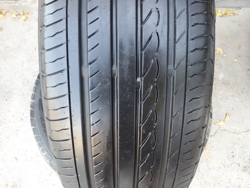 ขายยาง205/55/16 ปี 12/2เส้นปี11/2เส้น YOKOHAMA ADVAN  4 เส้น