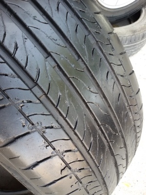 ขายยาง205/55/16 ปี MAXXIS MS8000  4 เส้น
