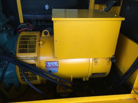 ขายปั่นไฟ200Kva 50Hz สภาพเกือบ100\%