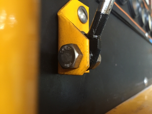 ขายปั่นไฟ200Kva 50Hz สภาพเกือบ100\%