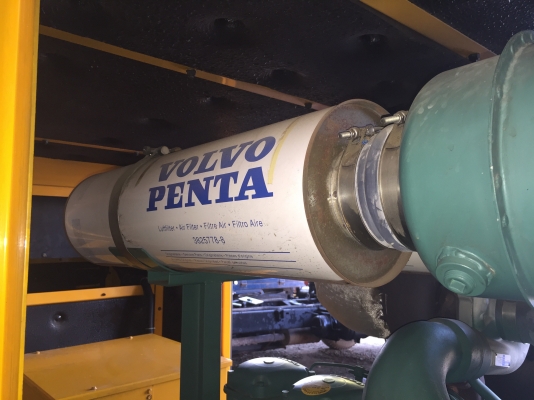 ขายปั่นไฟ200Kva 50Hz สภาพเกือบ100\%