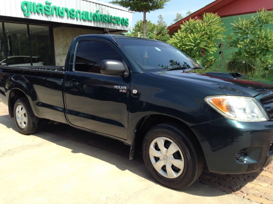 ขายรถกระบะtoyota vigo ปี 2006 พร้อมเล่มทะเบียน-ชุดโอน ไม่มีเครื่องยนต์ 130,000 บาท