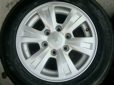 ขายล้อแม็กMitsubishi TRITON ขอบ16 พร้อมยาง 4 ล้อ