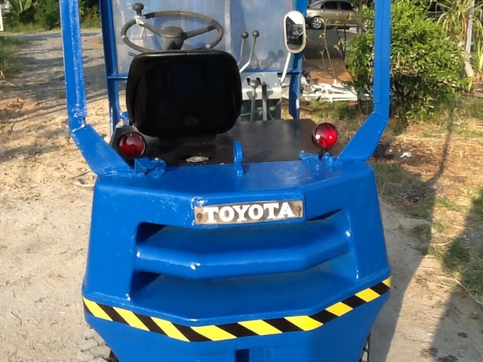 รถยกToyota 1.5ตันเสาสูง3ม. ราคาเบาเราขายไม่แพง