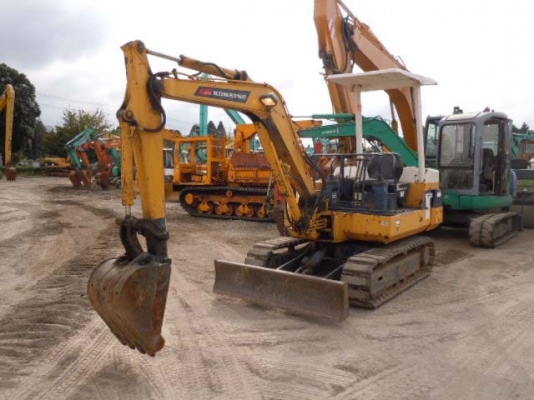 ขายรถแบคโฮ KOMATSU PC20-6 : 27623