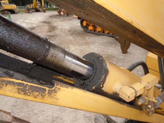 ขายรถแบคโฮ KOMATSU PC20-6 : 27623