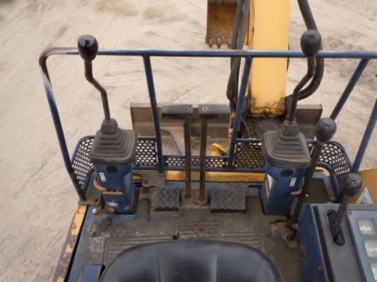 ขายรถแบคโฮ KOMATSU PC20-6 : 27623