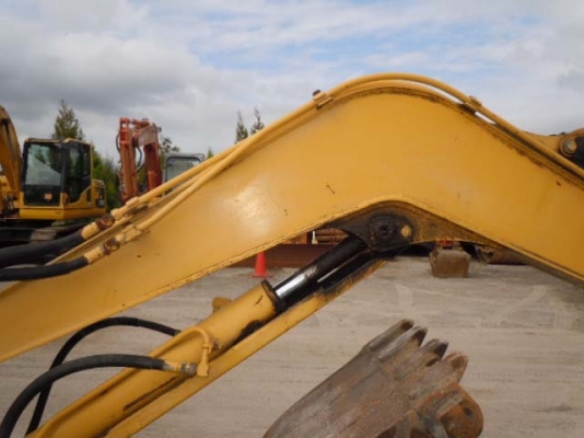 ขายรถแบคโฮ KOMATSU PC20-6 : 27623