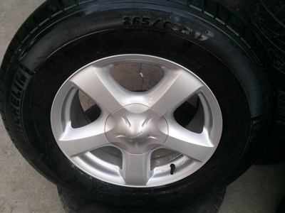 ขายล้อแม็กISUZU All New ขอบ17ยาง265/65/17 MICHERLIN ปี13   4 ล้อ