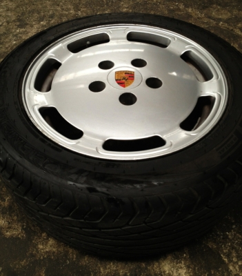 ขายล้อ porsche 928 16 นิ้ว 7 slot