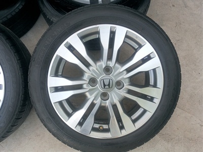 ขายล้อแม็กHONDA City SV ขอบ 16 ยางปี 12   4  ล้อ