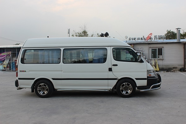 ขายรถตู้วางJZ ติดแก็สแล้ว ประหยัดมาก