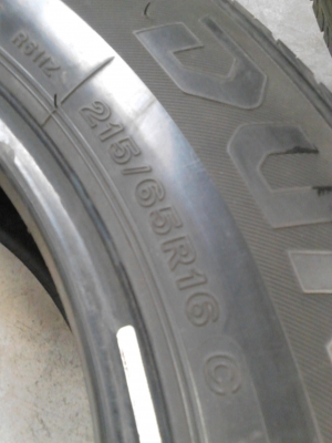 215/65R16 BRIDGESTONE DURAVIS R611 ปี2012 ชุด 4 เส้น TEL.081-427-3941 215/65R16 BRIDGESTONE DURAVIS R611 ปี2012 ชุด 4 เส้น TEL.081-427-3941