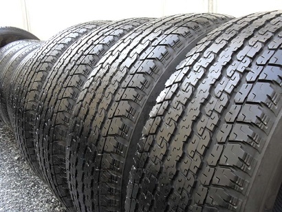 ขายยาง BRIDGESTONE DUELER HT840 ปี1213(1ชุด) 245-65-17 ราคา 6,500