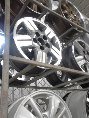 แม๊ก วีโก้ 5 รู   ชุด 4 ล้อ  TEL.081-427-3941