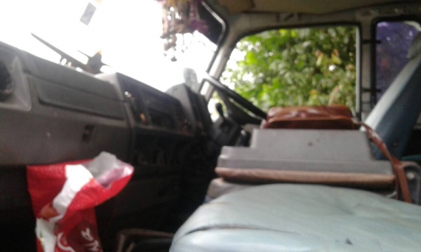 10ล้อเพลาเดียวท้ายลาด ทุกแมคโค 175แรง ISUZU JCM  ห้างแท้ เดิมๆ...