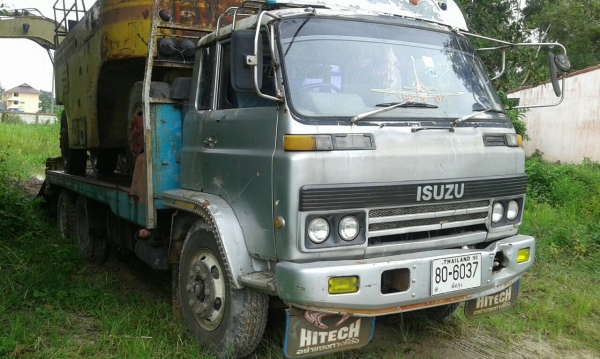 10ล้อเพลาเดียวท้ายลาด ทุกแมคโค 175แรง ISUZU JCM  ห้างแท้ เดิมๆ...