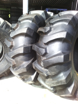 ยาง\% สภาพดี ขนาด 23.1-26สวยมากๆๆครับ ยาง\% สภาพดี ขนาด 23.1-26สวยมากๆๆครับ