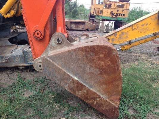 Hitachi ex200-2