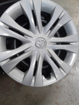 ไม้ตี้ X กะทะล้อ 5 รู ของ TOYOTA ระกระบะไมตี้ X ใหม่ๆ ป้ายแดง พร้อมฝาครอบ มี 4 วง TEL.081-427-3941 ไม้ตี้ X กะทะล้อ 5 รู ของ TOYOTA ระกระบะไมตี้ X ใหม่ๆ ป้ายแดง พร้อมฝาครอบ มี 4 วง TEL.081-427-3941