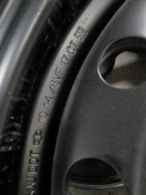 ไม้ตี้ X กะทะล้อ 5 รู ของ TOYOTA ระกระบะไมตี้ X ใหม่ๆ ป้ายแดง พร้อมฝาครอบ มี 4 วง TEL.081-427-3941 ไม้ตี้ X กะทะล้อ 5 รู ของ TOYOTA ระกระบะไมตี้ X ใหม่ๆ ป้ายแดง พร้อมฝาครอบ มี 4 วง TEL.081-427-3941