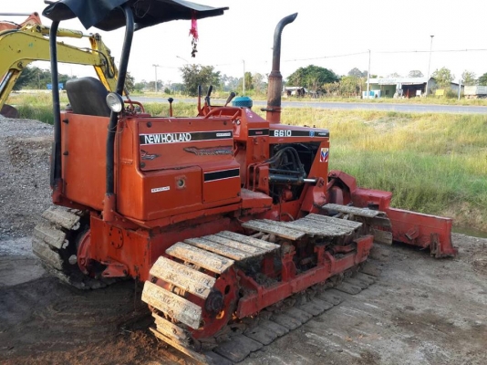 KOMATSU ดี20 -5 เกียร์ตัด ทำสีเป็นรถไถฟอร์ต