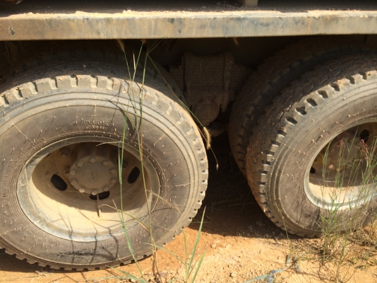 18ล้อดั้ม แม่-ลูก2คาน.. ปี*2556 FVZ34P8T-000977 อีซูซุ 300แรง ไมล์98000กม.รถสวย สภาพดีมาก...ยางสวย...